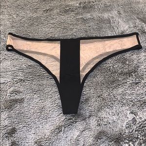 VS LUXE MESH THONG